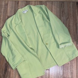 Green oversized blazer